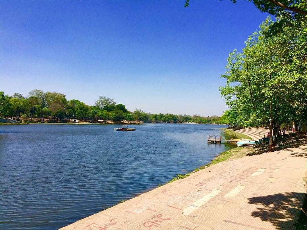 Hazaribagh Lake — colonial-era urban lake with promenade and surrounding trees at town centre, Hazaribagh, Jharkhand
