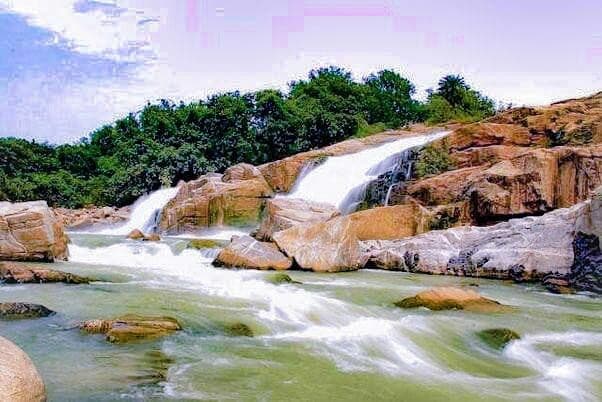 Usri Falls — three-tier sandstone cascade on Usri River, Giridih district, Jharkhand