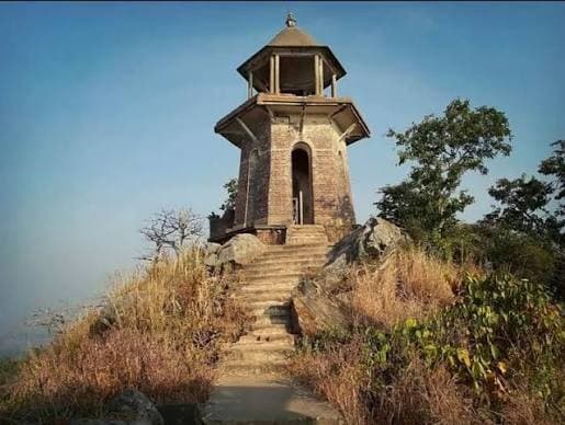 Hazaribagh Canary Hill — forested viewpoint with watchtower overlooking the Chotanagpur Plateau, Jharkhand